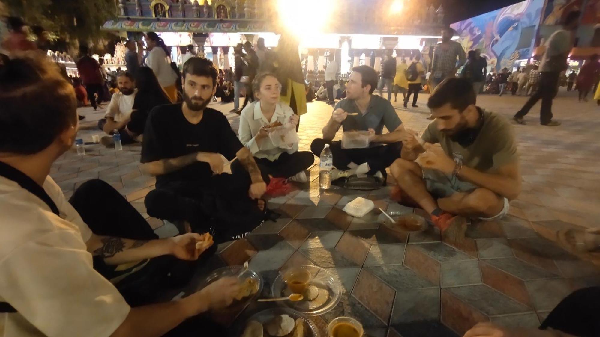 Wakaka * Kuala Lumpur