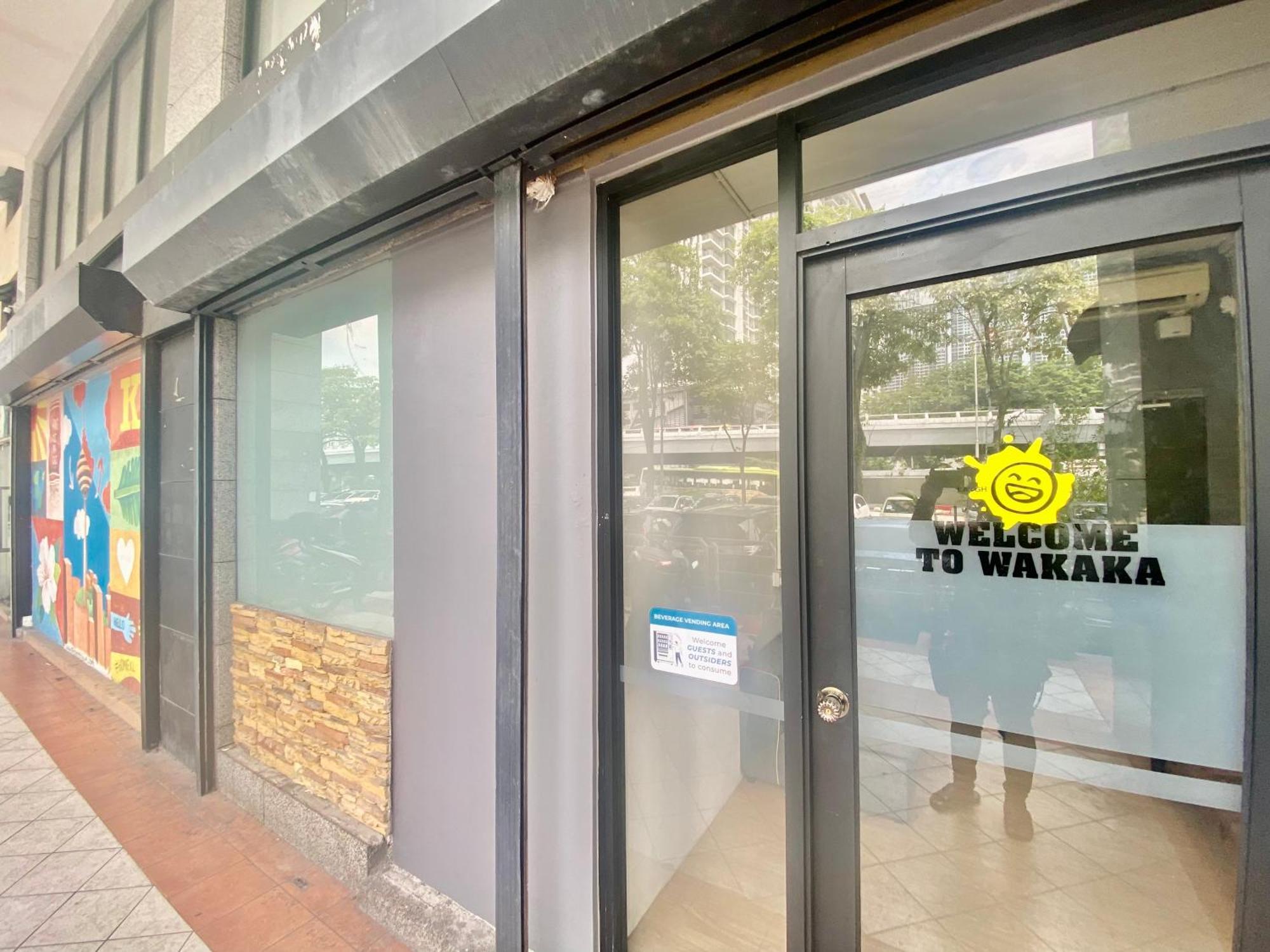 Wakaka